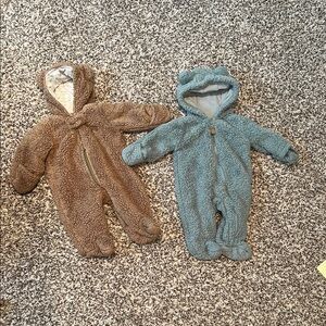 Carter's JUST ONE YOU NB Newborn Fuzzy One Piece Footies Brown and Blue SET LOT